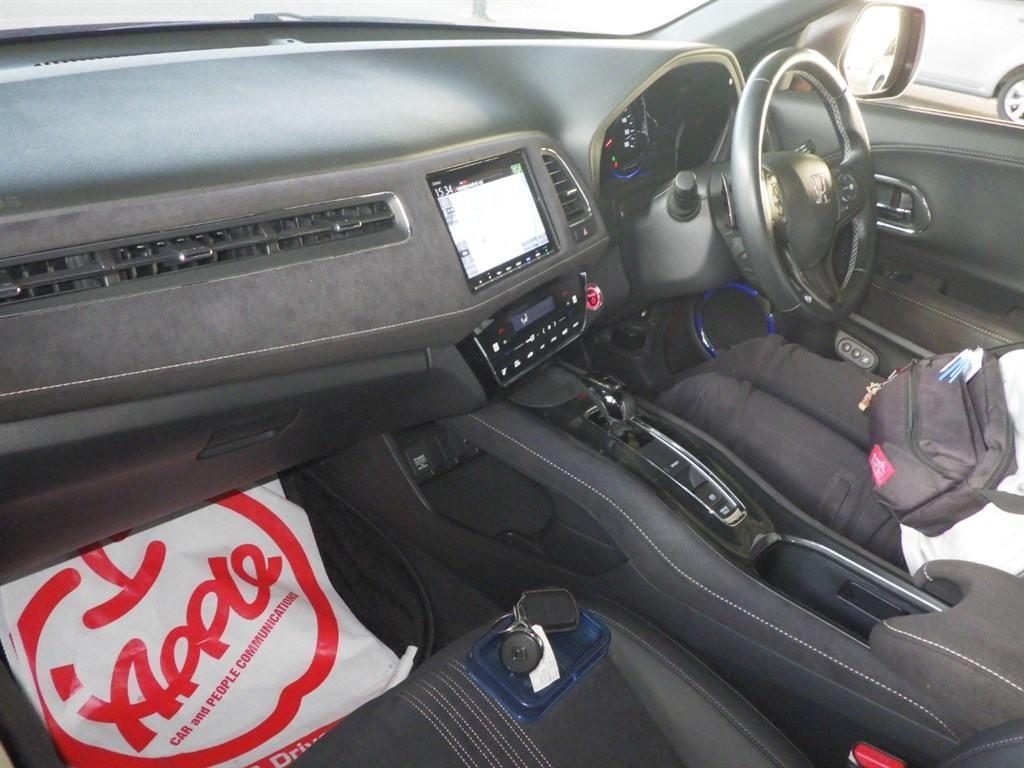 Honda VEZEL HYBRID RSHONDA SENSING