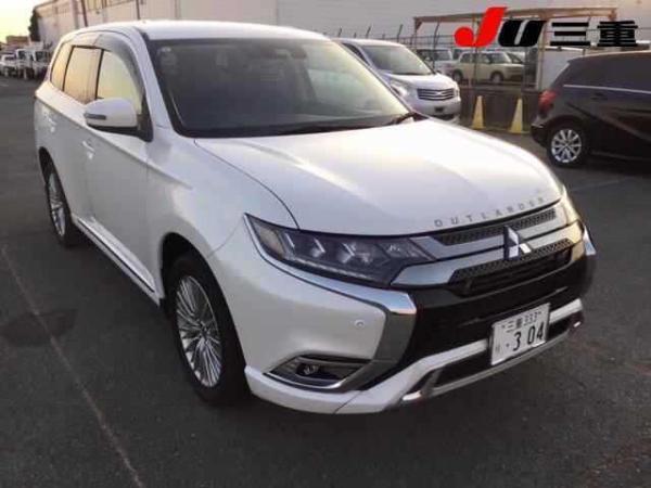 Mitsubishi Outlander Phev 4WD PHEV GﾘﾐﾃｯﾄﾞED(Q/Cﾂｷ)