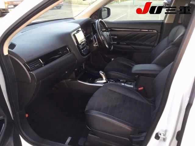 Mitsubishi Outlander Phev 4WD PHEV GﾘﾐﾃｯﾄﾞED(Q/Cﾂｷ)