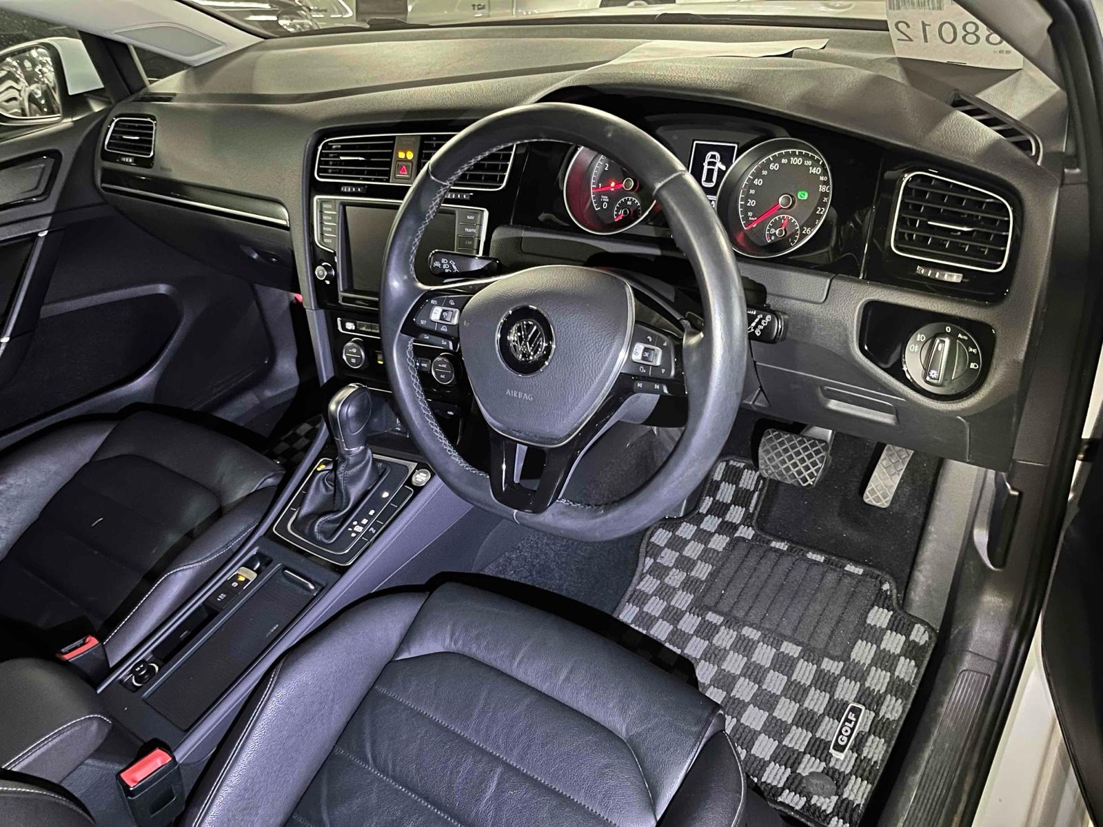 Volkswagen Golf TSI HIGH LINE BLUETECH