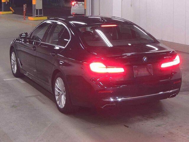 BMW 5 Series 4d 530E LUXURY EDITION JOY+