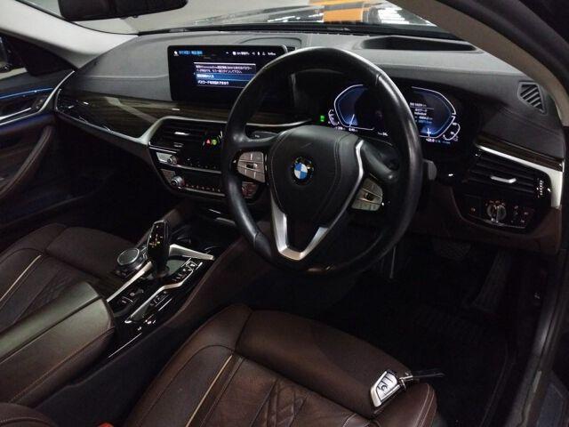 BMW 5 Series 4d 530E LUXURY EDITION JOY+