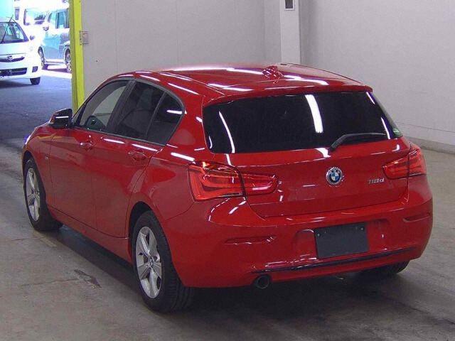BMW 1 Series 5d 118D SPORT