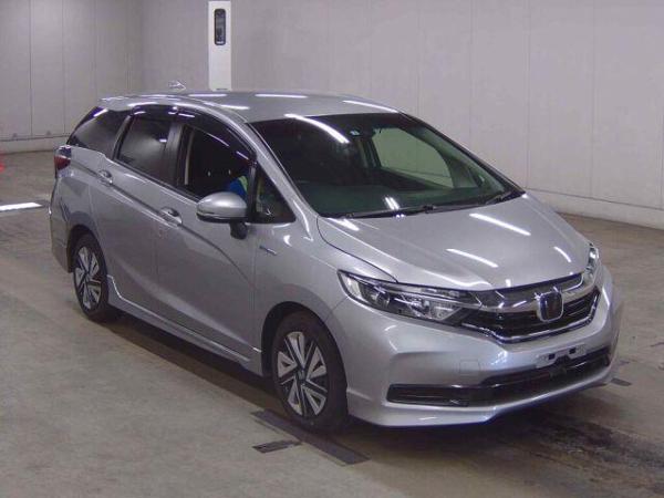 Honda Shuttle HYBRID HONDA SENSING