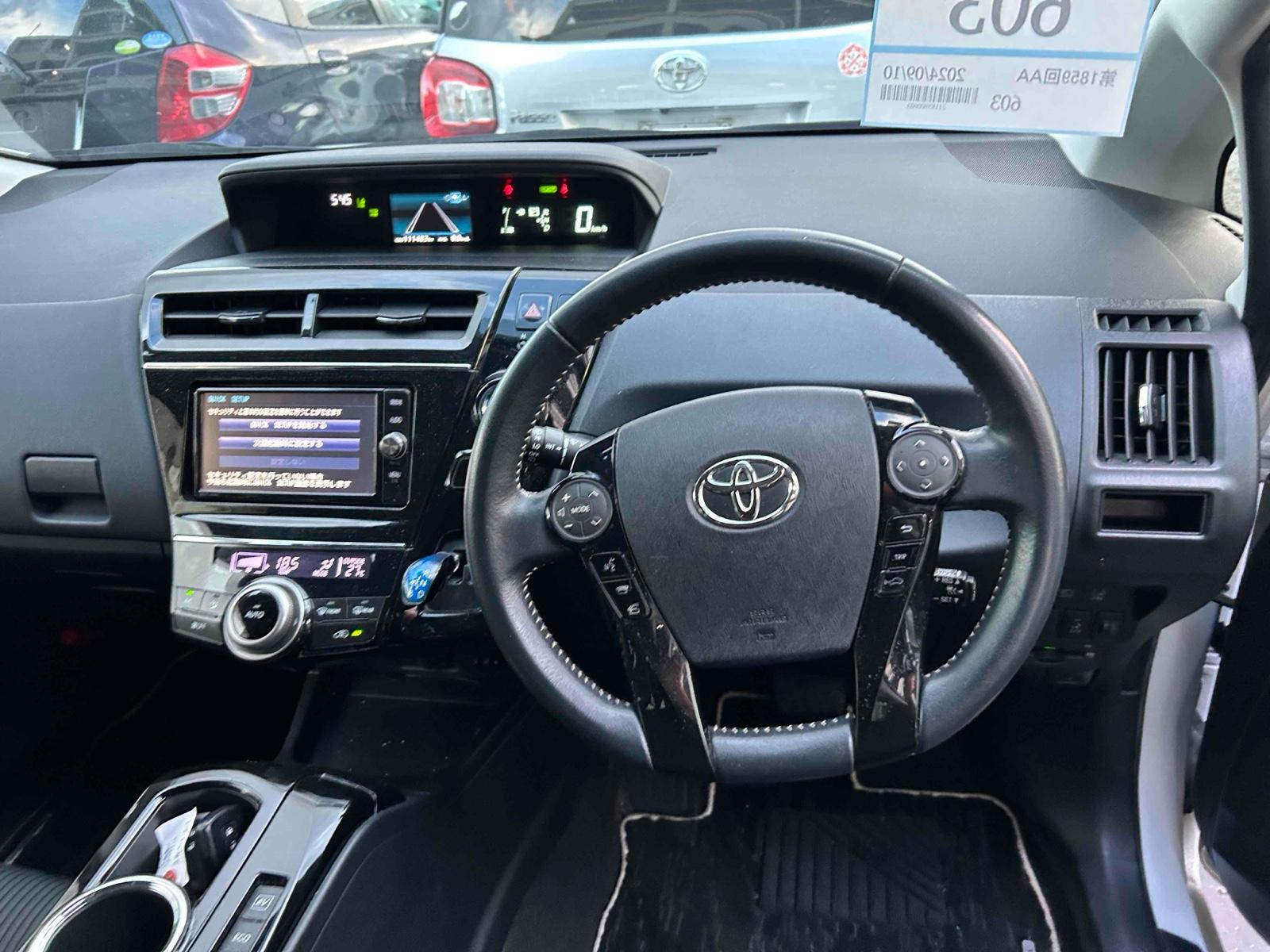 Toyota Prius ALPHA S TUNE BLACK 2