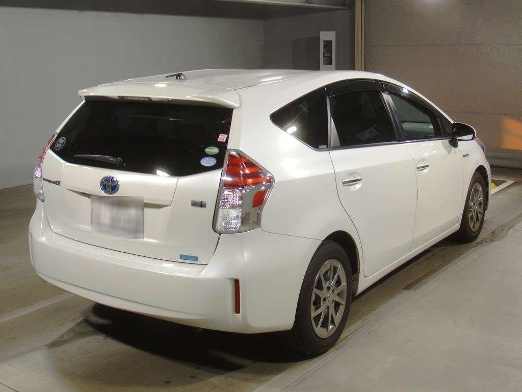 Toyota Prius ALPHA S TUNE BLACK 2