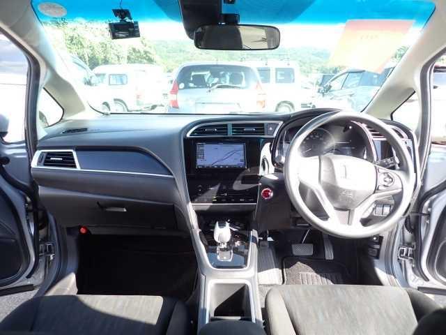 Honda Shuttle HYBRID?Honda SENSING