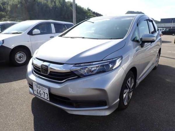 Honda Shuttle HYBRID?Honda SENSING