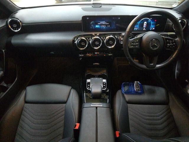 Mercedes-Benz A-class A180