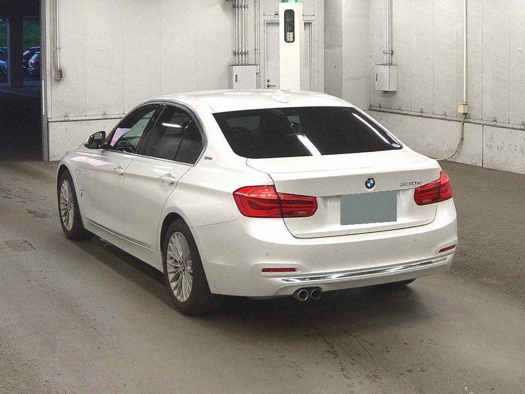 BMW 330E LUXURY I-PERFORMANCE