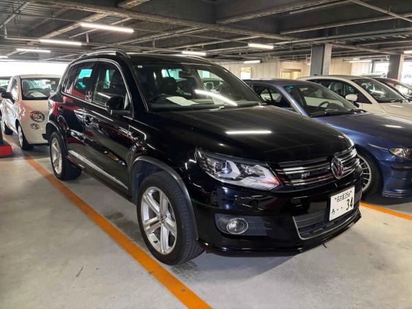 Volkswagen Tiguan TSI BLUEMOTION TECHNOLOGY R-LI