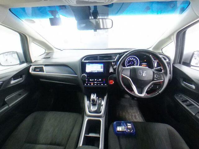 Honda Shuttle HYBRID HONDA SENSING
