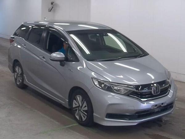 Honda Shuttle HYBRID HONDA SENSING