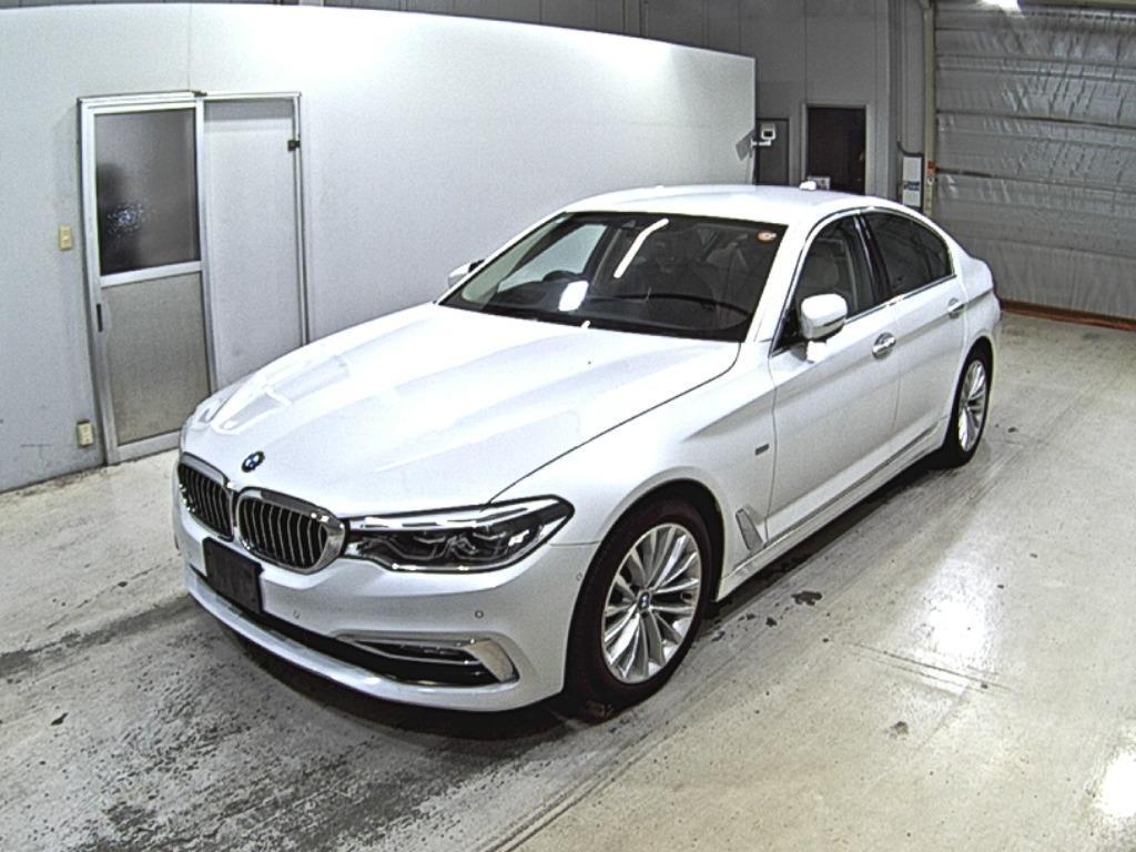 BMW 5 Series 523d Luxury