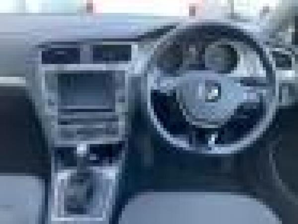 Volkswagen Golf TSI COMFORT LINE