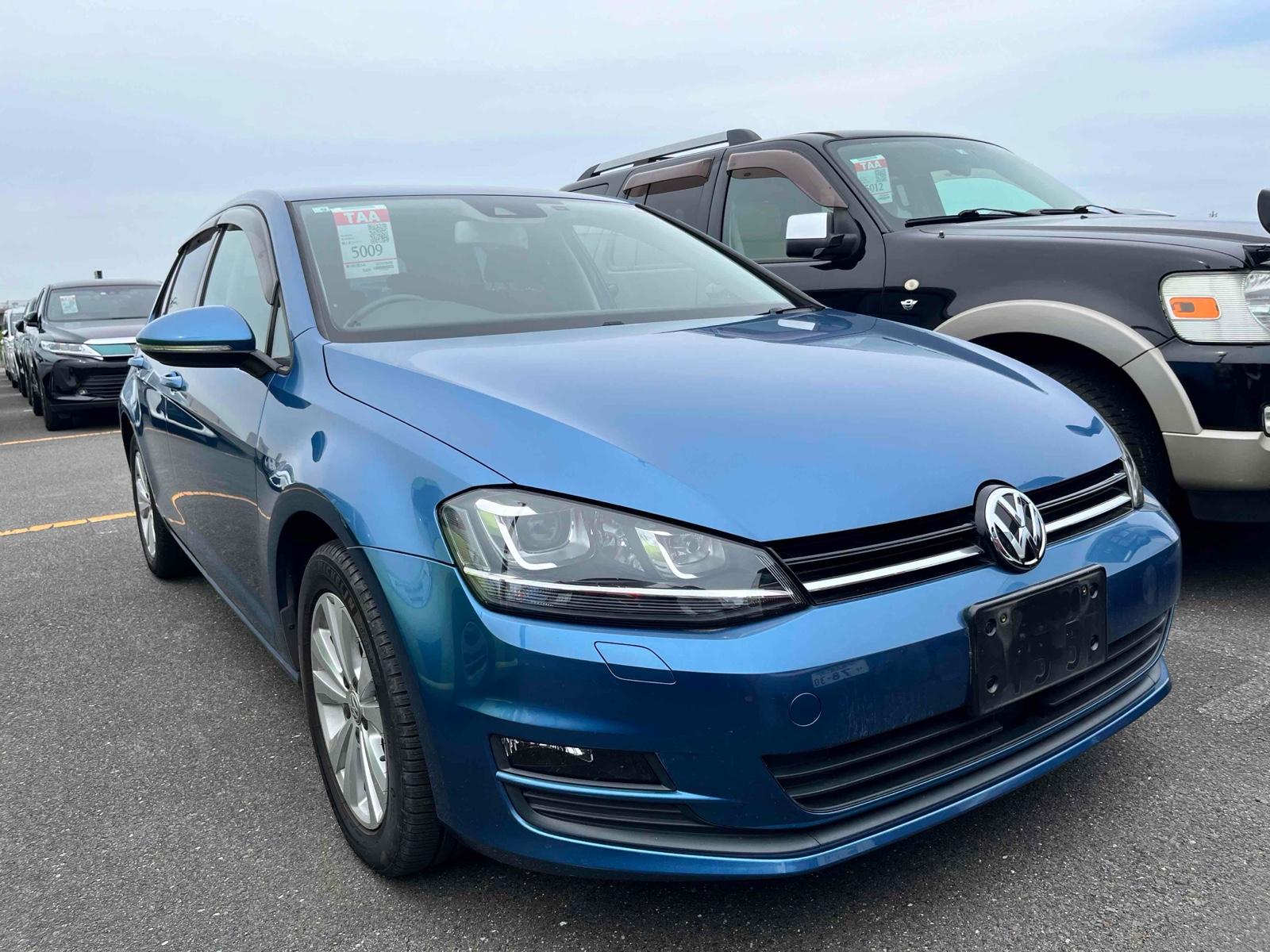 Volkswagen Golf TSI COMFORT LINE