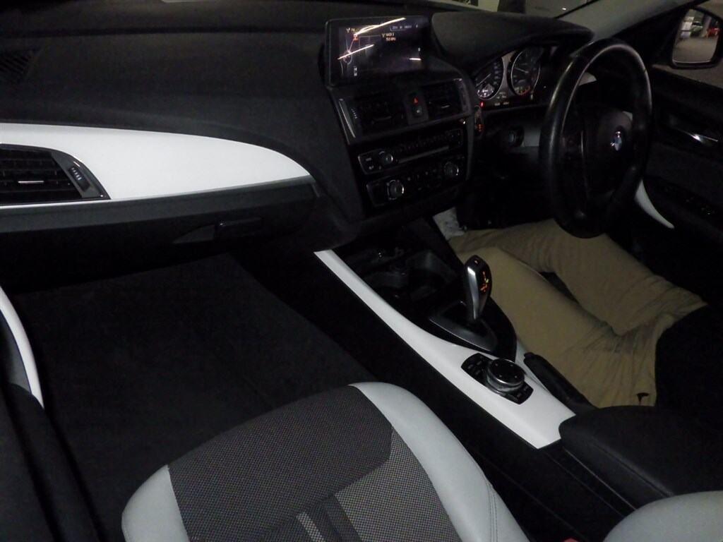 BMW 1 Series 5d 118D STYLE