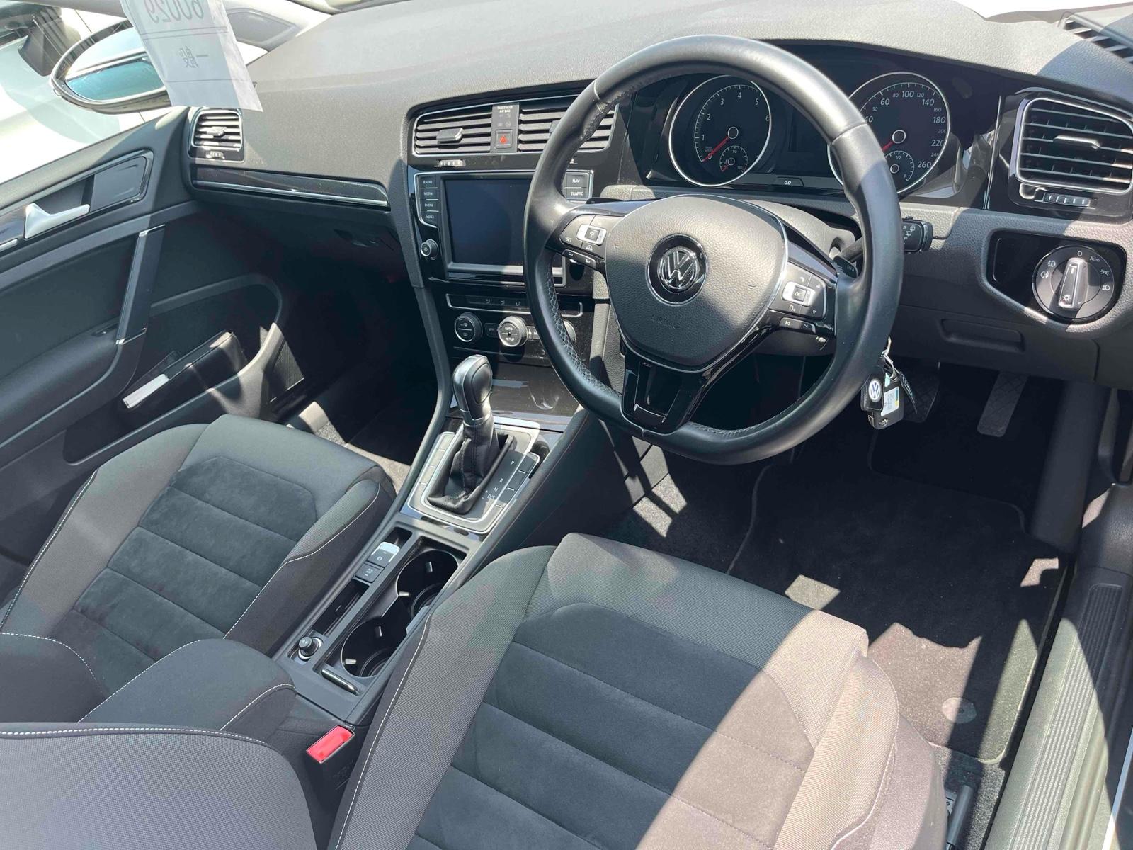 Volkswagen Golf 1.4