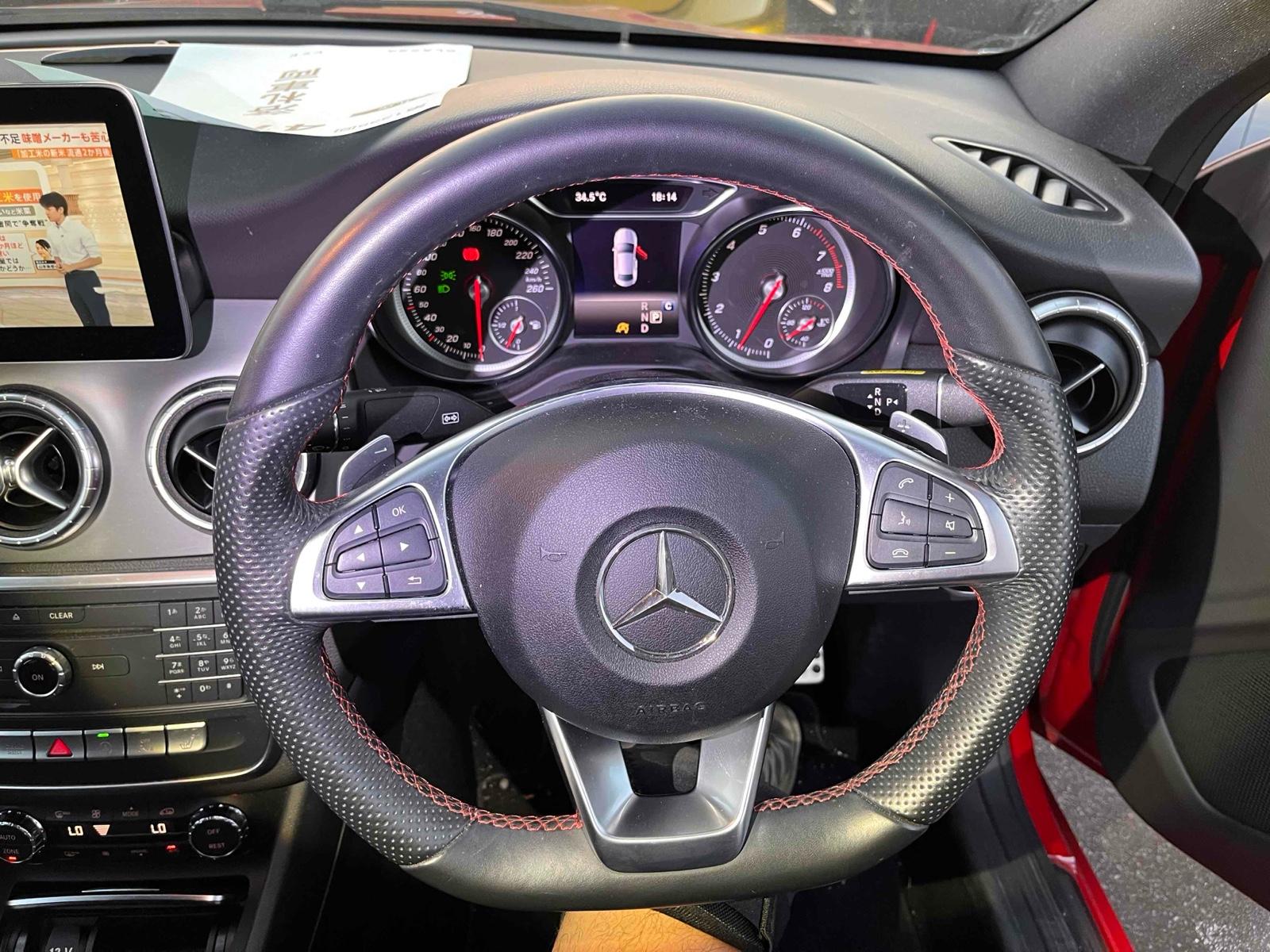 Mercedes-Benz CLA CLA180 AMG STYLE