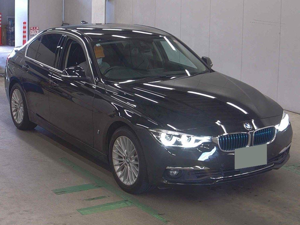 BMW 330 E LUCURY I-PERFORMANCE