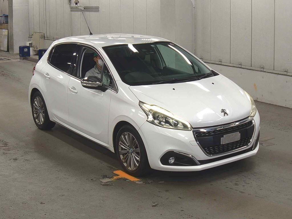 Peugeot 208 1.2