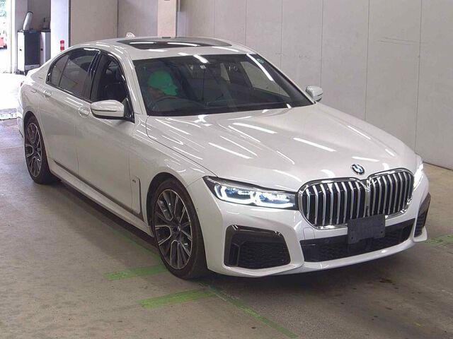 BMW 7 Series 745E M-SPORT