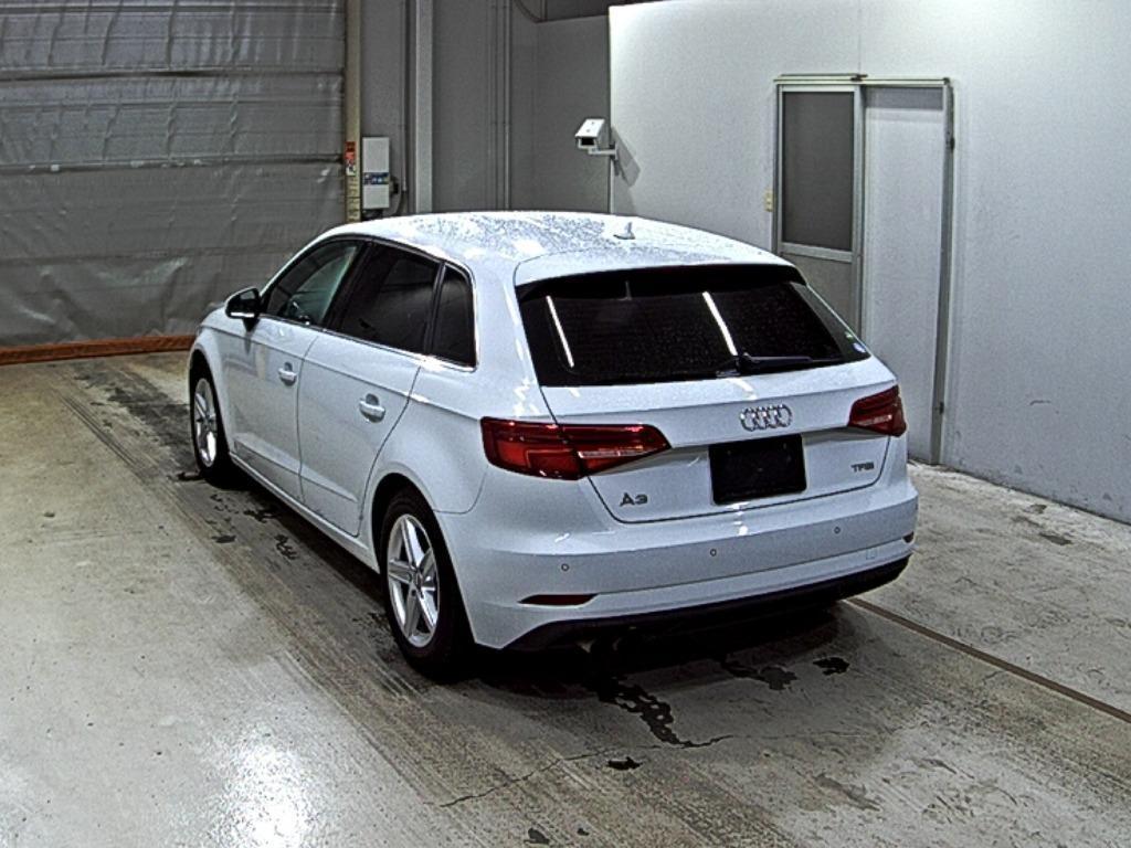 Audi A3 ｽﾎﾟｰﾂﾊﾞｯｸ30TFSI