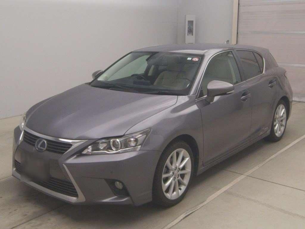 Lexus CT CT200H VERSION C