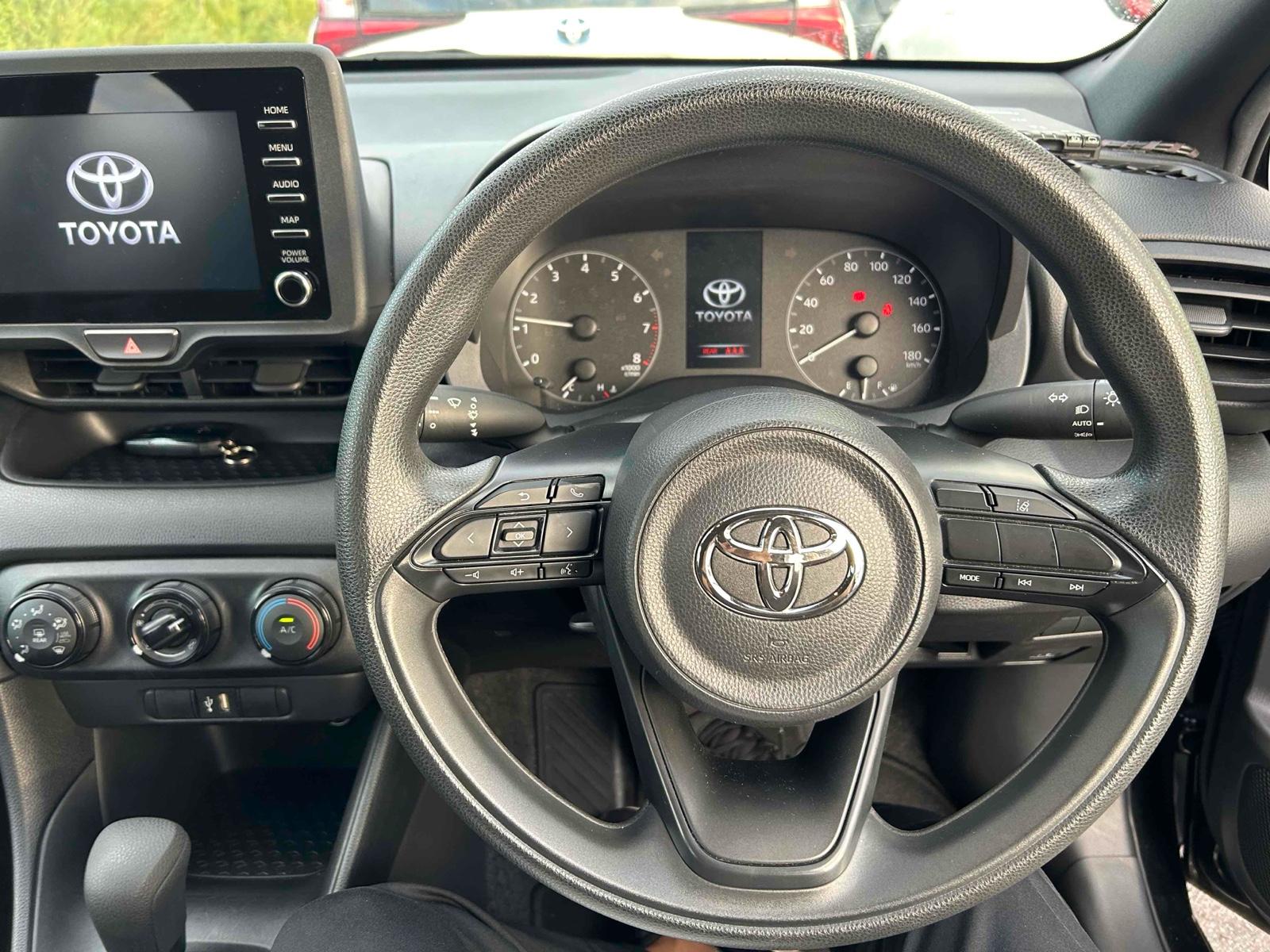 Toyota Yaris X