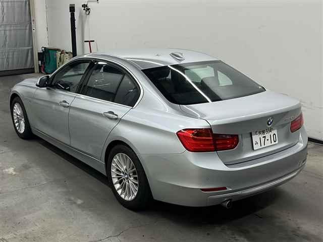 BMW 3 Series 320d Luxury