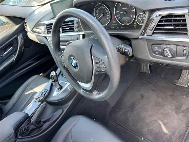 BMW 3 Series 320d Luxury