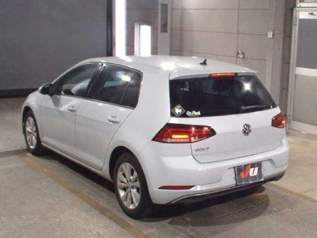 Volkswagen Golf ｺﾝﾌｫｰﾄﾗｲﾝ