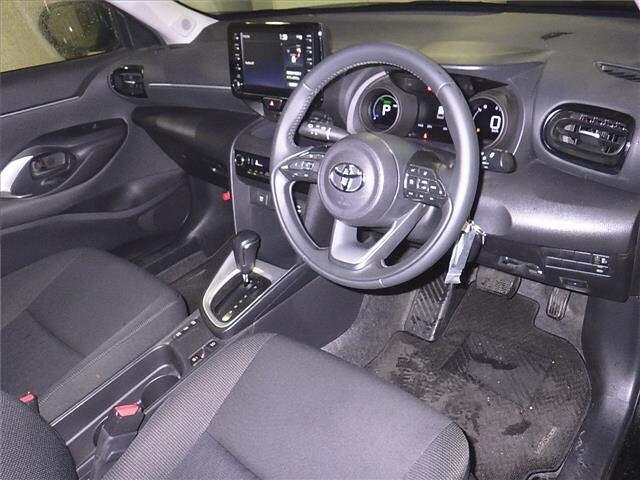 Toyota Yaris Cross HYBRID G