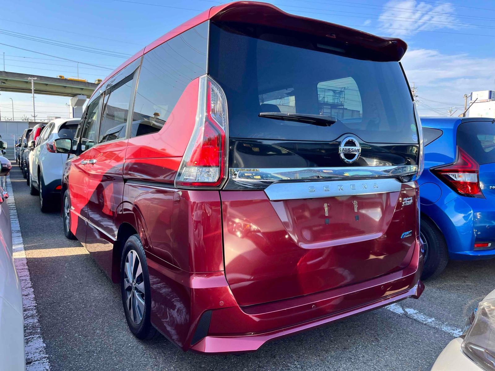 Nissan Serena HIGHWAY STAR G