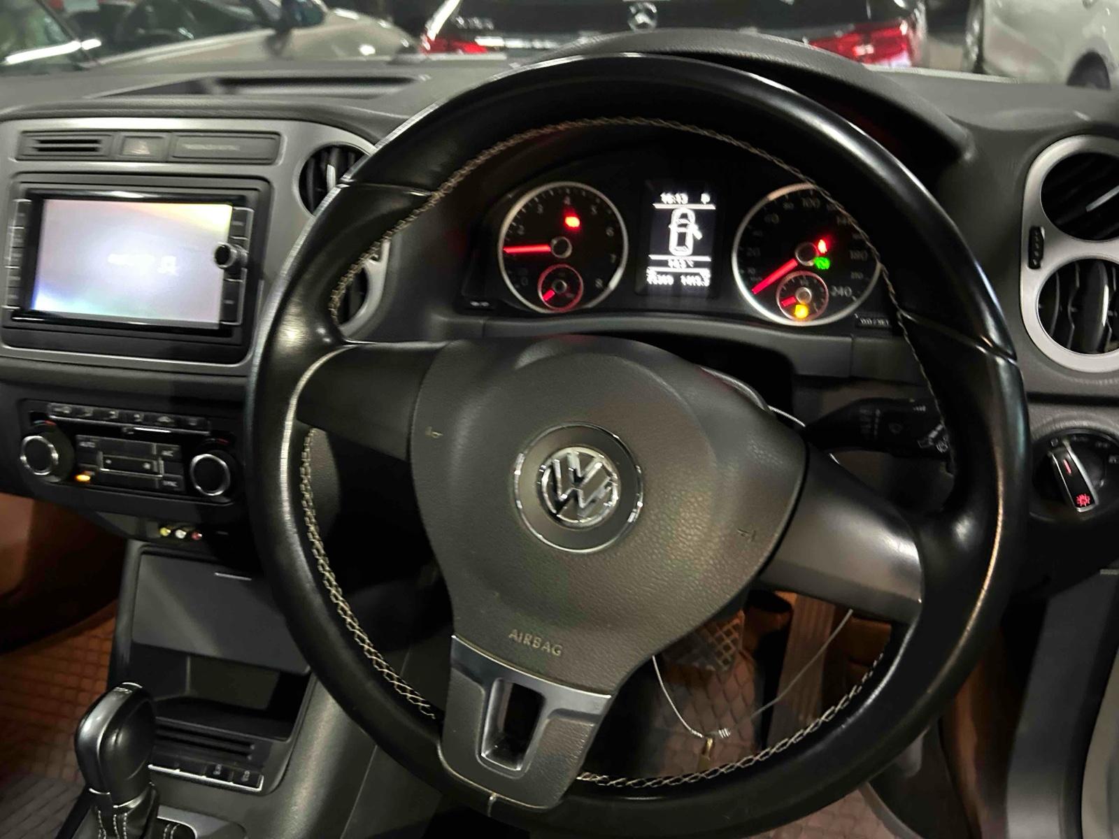 Volkswagen Tiguan LOUNGE