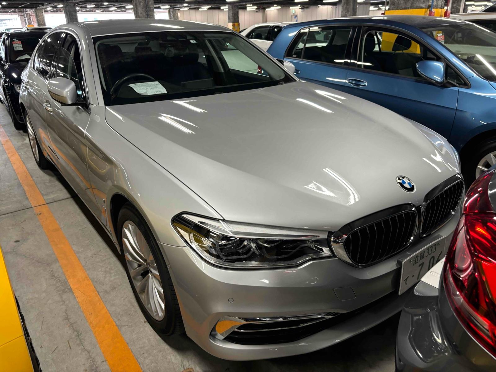 BMW 530 E RUG JIIPAF