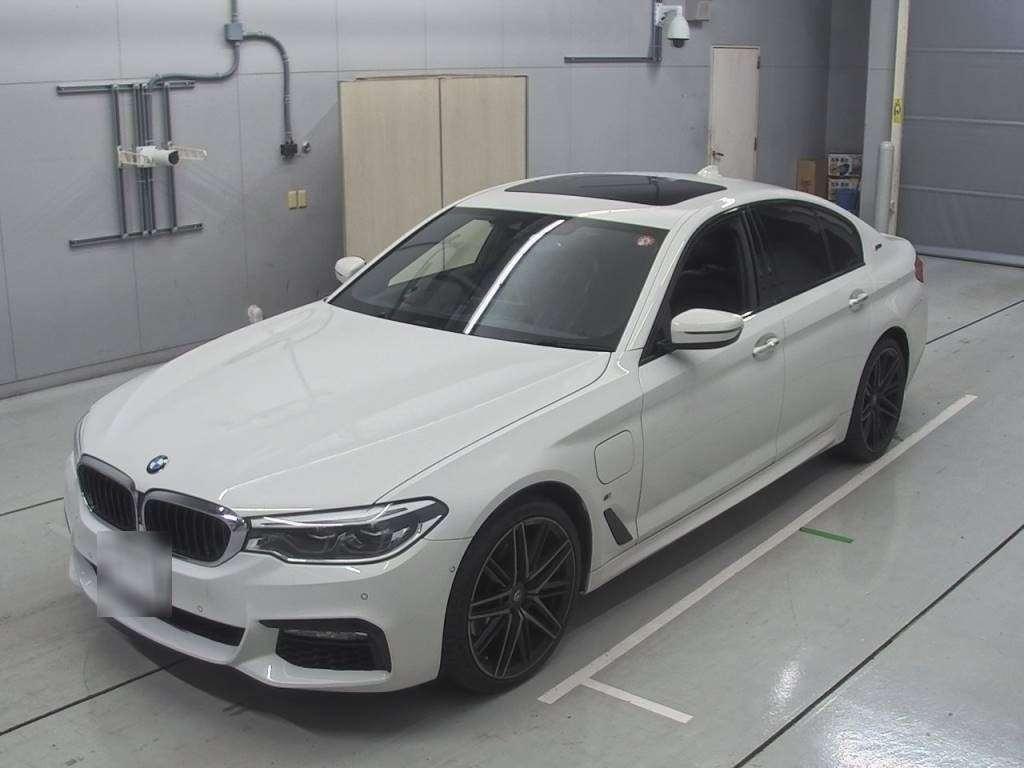 BMW 530 E M SPORT I PAFOMANS