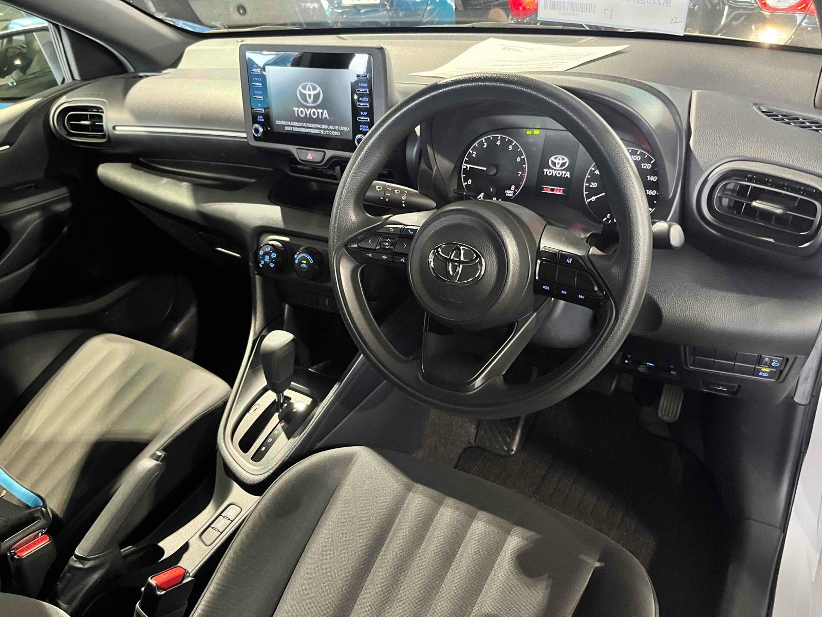 Toyota Yaris X