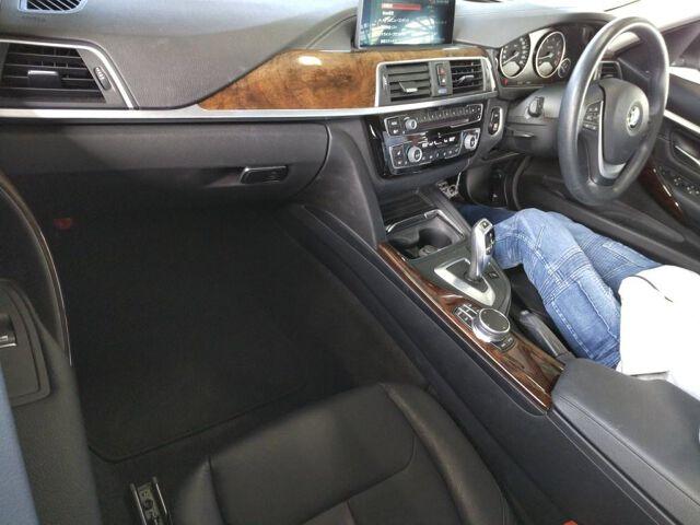 BMW 3 Series Wg 320D TOURING LUXURY