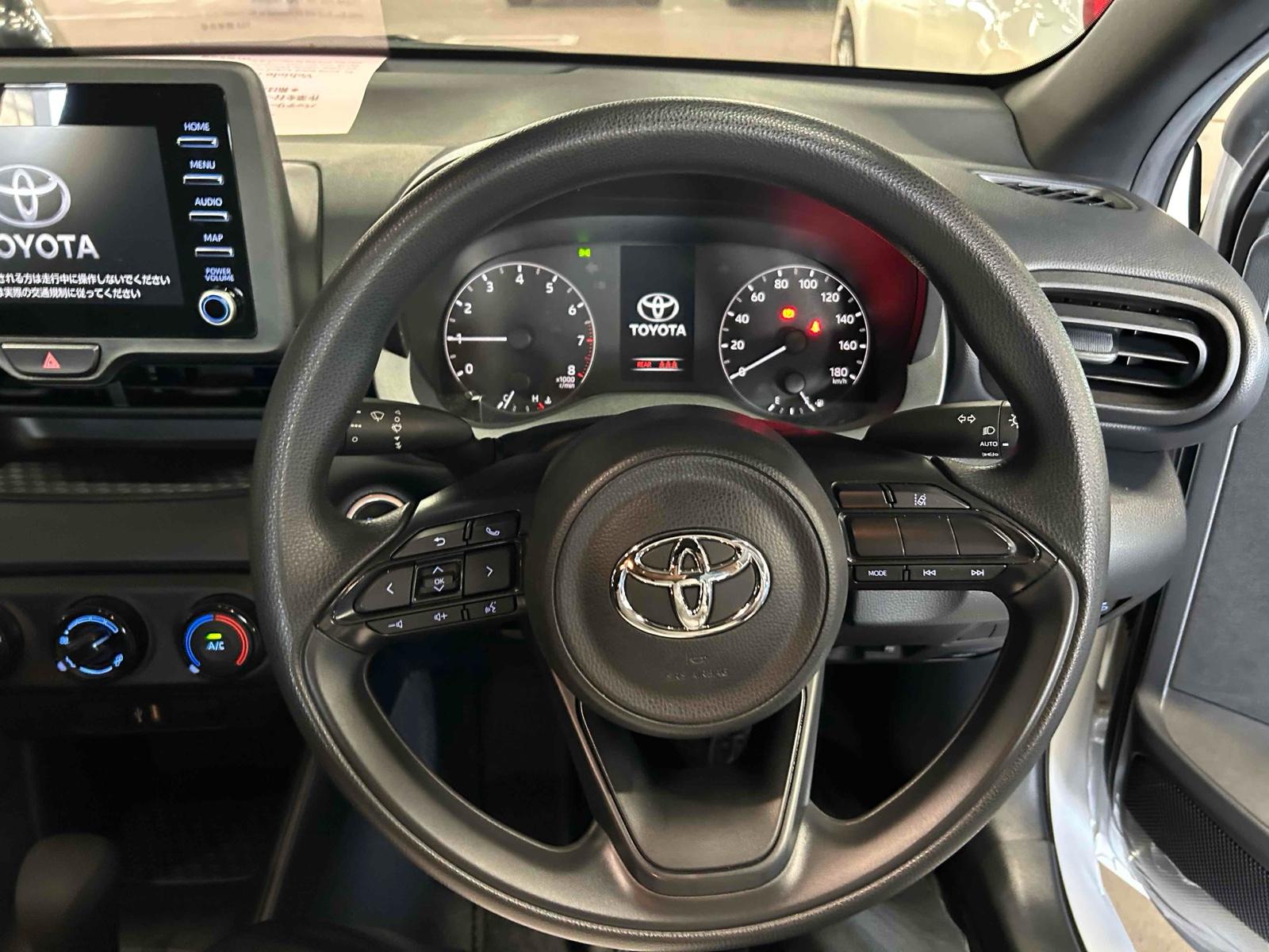 Toyota Yaris X