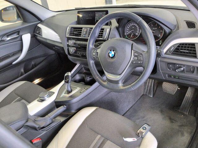BMW 1 Series 5d 118D STYLE