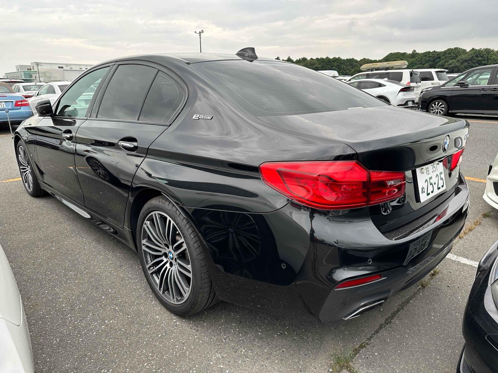 BMW 530 E M-SPORT I-PERFORMANCE