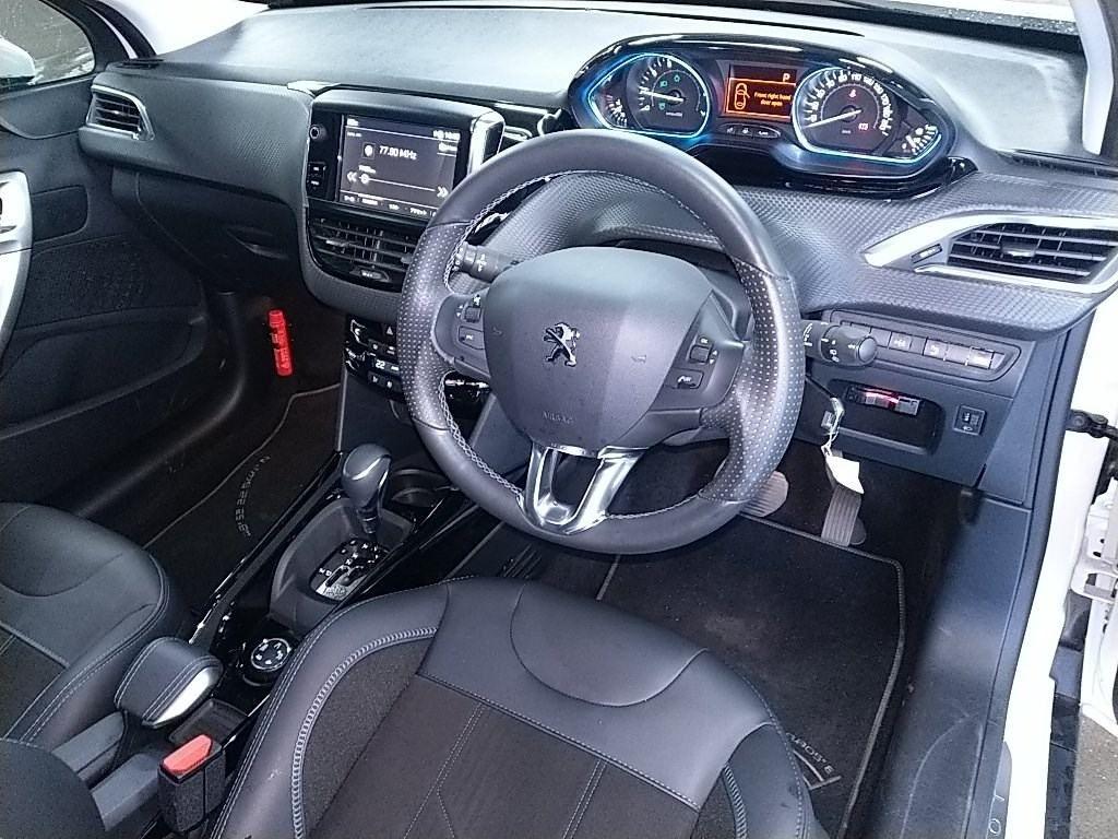 Peugeot 2008 CROSS CITY