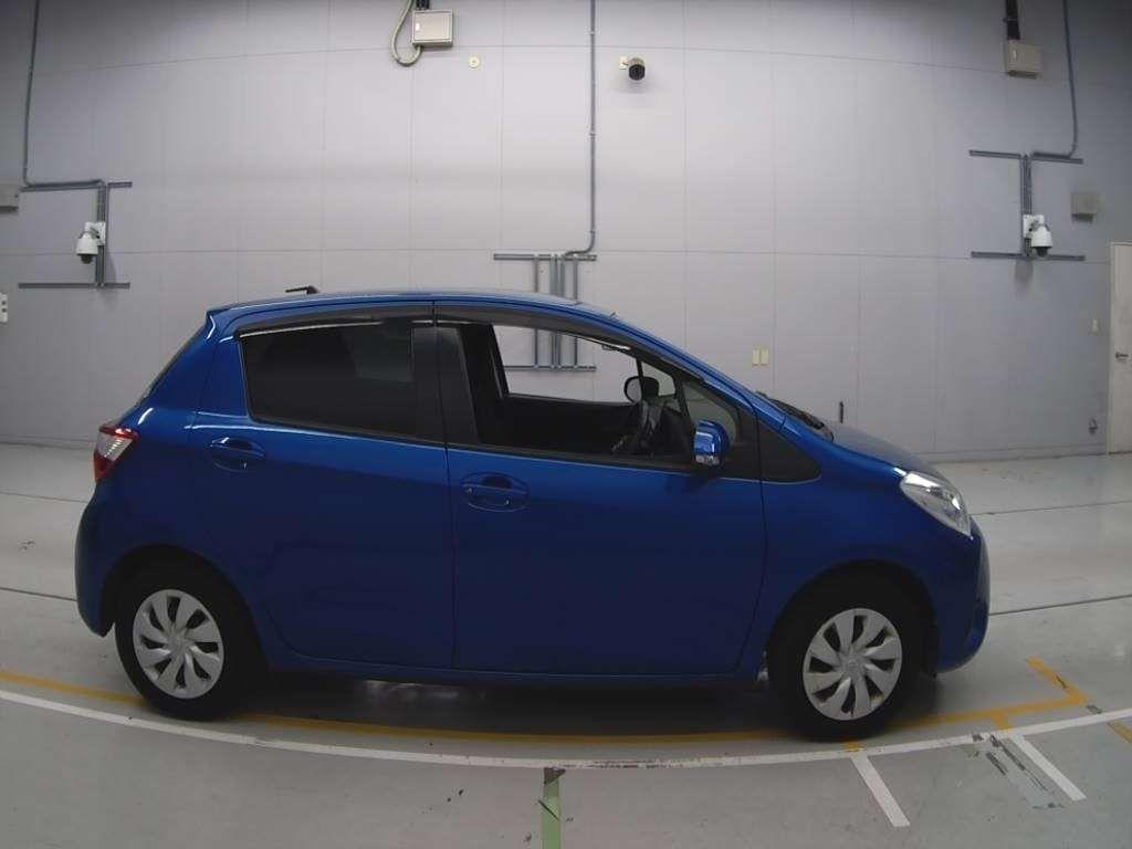 Toyota Vitz F