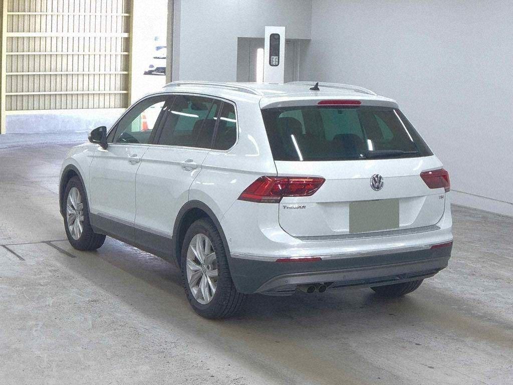 Volkswagen Tiguan TSI HIGH LINE