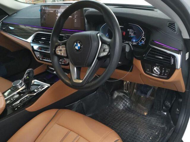 BMW 5 Series 4d 530E LUXURY EDITION JOY+
