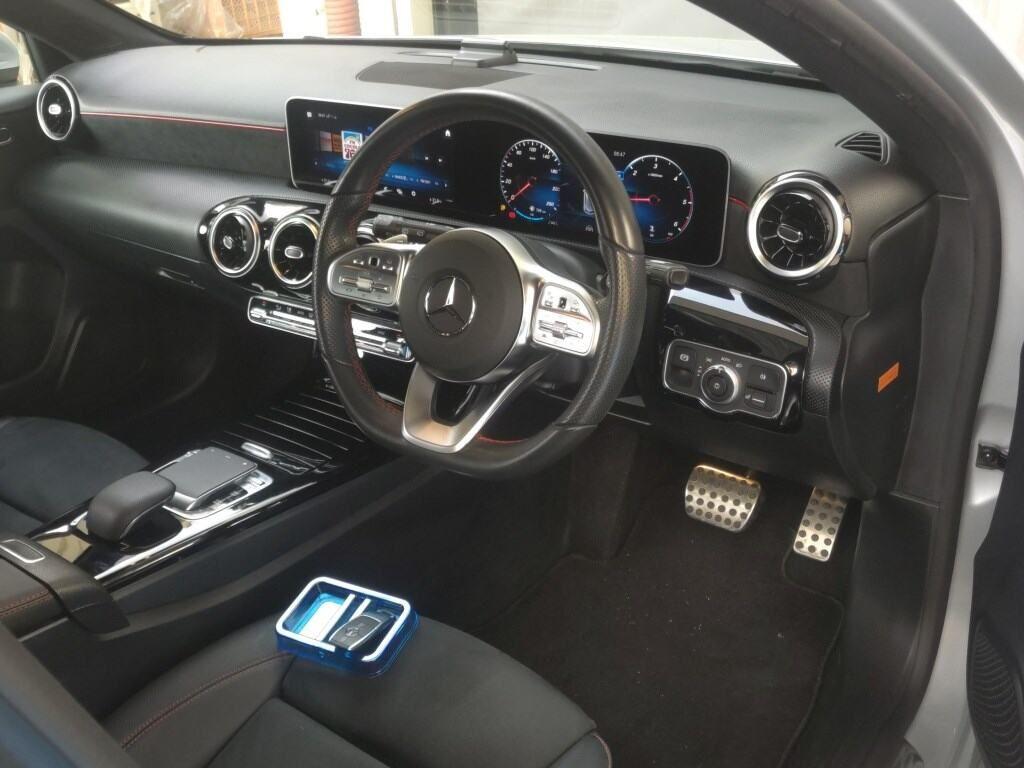 Mercedes-Benz A-class A200D AMG LINE