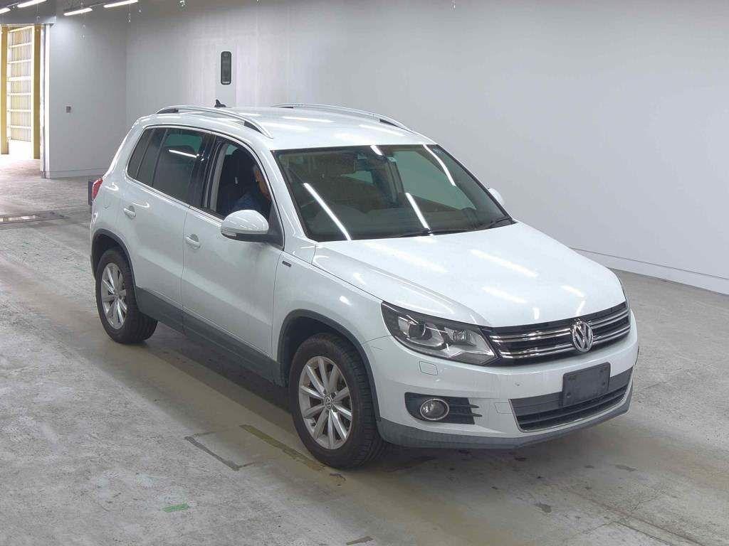 Volkswagen Tiguan LOUNGE EDITION