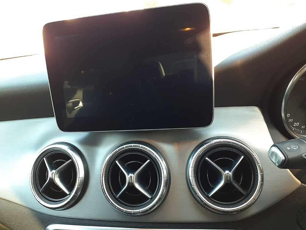 Mercedes-Benz CLA 1.6