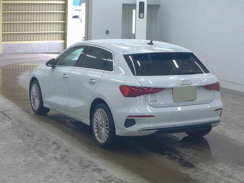 Audi A3 5D SPORTBACK 30TFSI ADVANCED